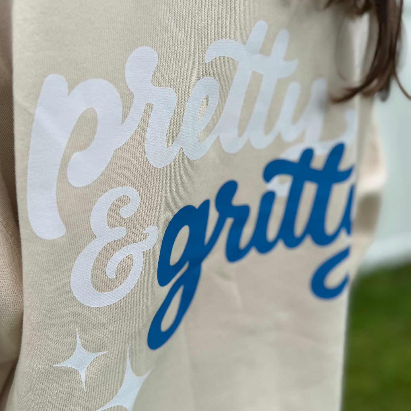 Pretty & Gritty - Unisex Sweatshirt